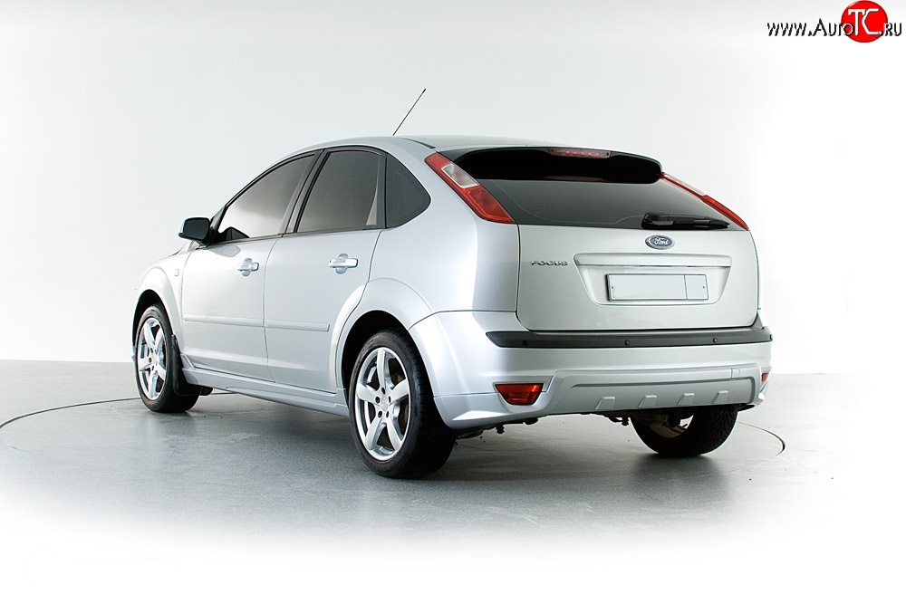 2 849 р. Накладка заднего бампера Sport Style Ford Focus 2 хэтчбэк 3 дв. дорестайлинг (2004-2007) (Неокрашенная)  с доставкой в г. Кемерово