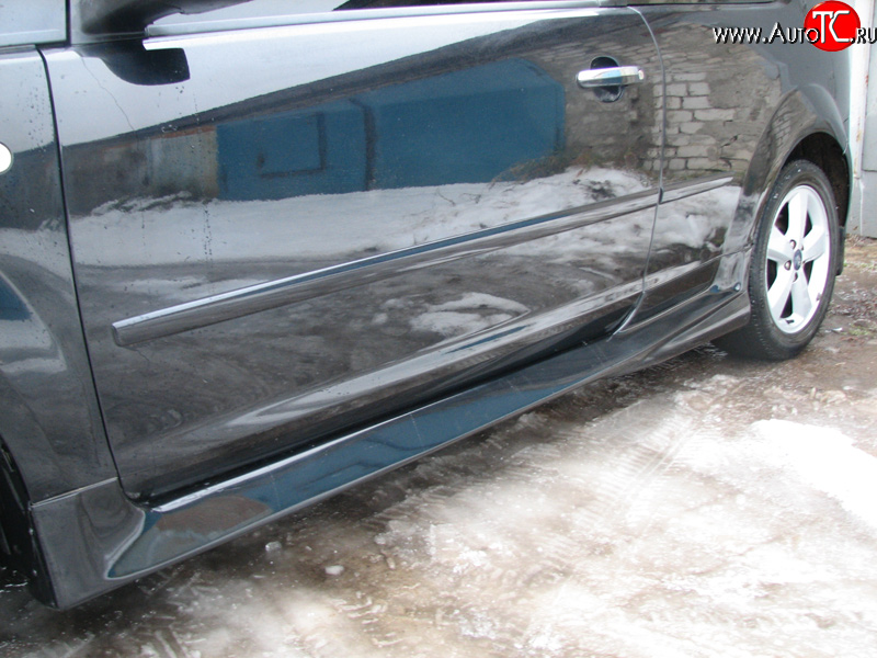 5 699 р. Пороги накладки Bomb-Style Ford Focus 2 хэтчбэк 3 дв. рестайлинг (2007-2011) (Неокрашенные)  с доставкой в г. Кемерово