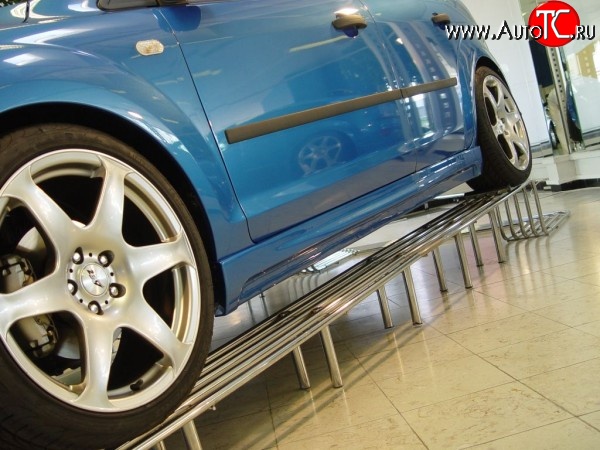 4 649 р. Пороги накладки ICС  Ford Focus  2 (2004-2011)  седан дорестайлинг, универсал дорестайлинг, хэтчбэк 5 дв. дорестайлинг, седан рестайлинг, универсал рестайлинг, хэтчбэк 5 дв. рестайлинг (Неокрашенные)  с доставкой в г. Кемерово