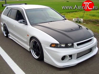 3 249 р. Решётка радиатора Dolphin Mitsubishi Galant 8  дорестайлинг седан (1996-1998) (Неокрашенная)  с доставкой в г. Кемерово