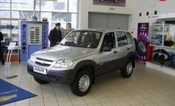 3 899 р. Комплект накладок на двери Bertone  Chevrolet Niva  2123 (2009-2020), Лада 2123 (Нива Шевроле) (2009-2020) (Неокрашенный)  с доставкой в г. Кемерово. Увеличить фотографию 1