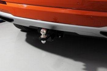 Фаркоп (тягово-сцепное устройство) TCC Audi Q3  F3 (2018-2022) (оцинкованный, шар Е нержавейка)