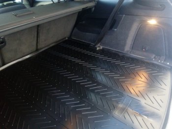 Коврик в багажник Aileron (7 мест., 3-ий ряд сложен), Audi Q7  4L (2005-2009) дорестайлинг