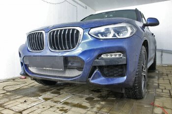 3 949 р. Защитная сетка радиатора в бампер (алюминий/пластик, 2.0i /2.0d/3.0d, AT, Base) Стрелка 11 Стандарт  BMW X3  G01 (2017-2021) дорестайлинг (Цвет: хром, без зимней заглушки)  с доставкой в г. Кемерово. Увеличить фотографию 2