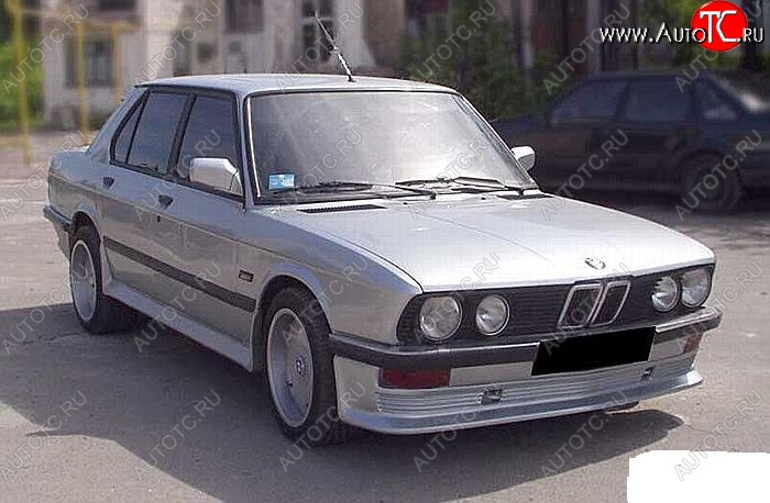 4 499 р. Накладка на передний бампер Jaguar BMW 5 серия E28 седан (1981-1988)  с доставкой в г. Кемерово