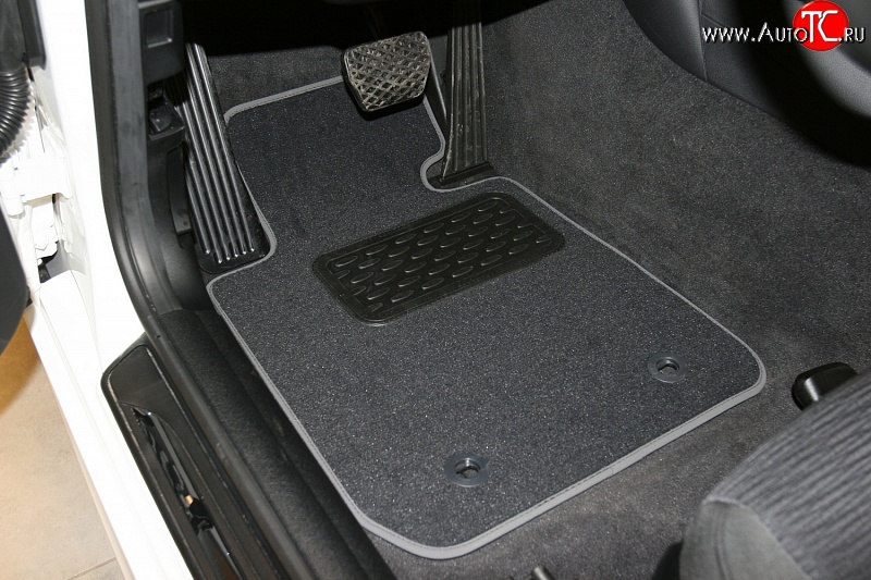 2 294 р. Коврики в салон Element 4 шт. (текстиль) (3 дв.) BMW 1 серия E81 хэтчбэк 3 дв. рестайлинг (2007-2012)  с доставкой в г. Кемерово