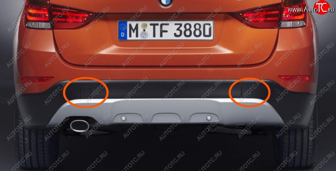349 р. Правая заглушка в задний бампер SAT (под крюк, рестайлинг) BMW X1 E84 (2009-2015) (Неокрашенная)  с доставкой в г. Кемерово