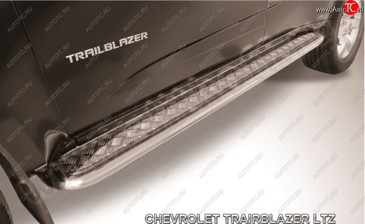 16 799 р. Порожки для ног Slitkoff (Ø57 с листом)  Chevrolet Trailblazer  GM800 (2012-2016) дорестайлинг (Нержавейка)  с доставкой в г. Кемерово
