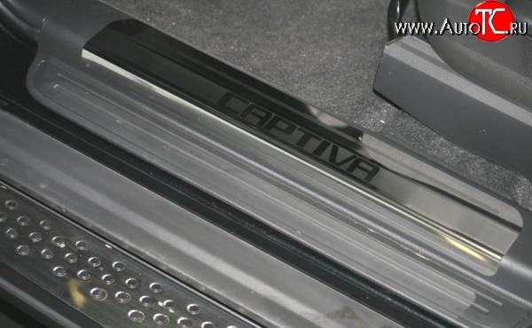 2 789 р. Комплект накладок на порожки автомобиля Novline Chevrolet Captiva  дорестайлинг (2006-2011)  с доставкой в г. Кемерово