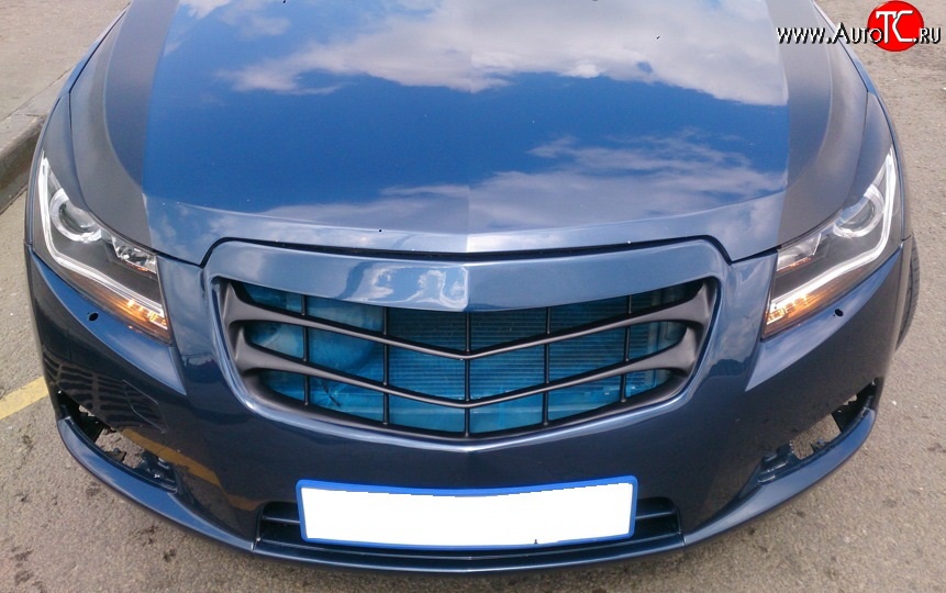 3 529 р. Радиаторная решётка (дорестайлинг) Sport v2 Chevrolet Cruze J305 хэтчбек рестайлинг (2012-2015) (Неокрашенная)  с доставкой в г. Кемерово