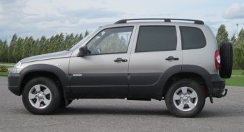 7 999 р. Рейлинги крыши АПС  Chevrolet Niva  2123 (2002-2020), Лада 2123 (Нива Шевроле) (2002-2021), Лада Нива Трэвел (2021-2025) (Черные, без поперечин)  с доставкой в г. Кемерово. Увеличить фотографию 2