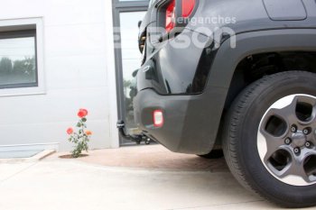 10 979 р. Фаркоп Aragon. (шар S) Fiat 500X 334 дорестайлинг (2014-2018)  с доставкой в г. Кемерово. Увеличить фотографию 4