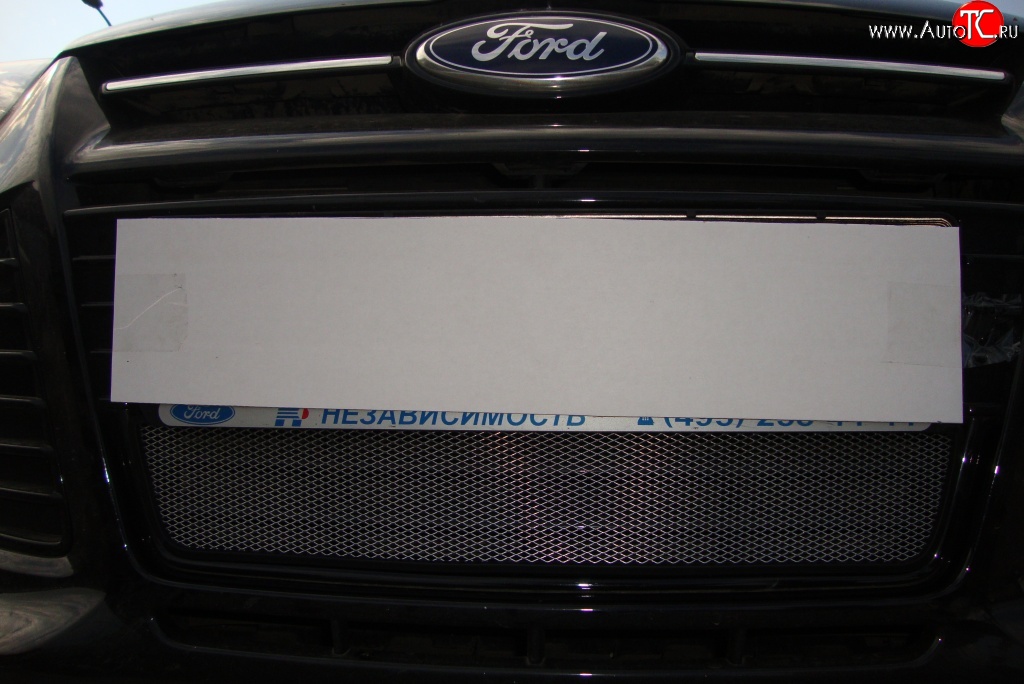 1 279 р. Сетка на бампер Russtal (хром) Ford Focus 3 универсал дорестайлинг (2010-2015)  с доставкой в г. Кемерово