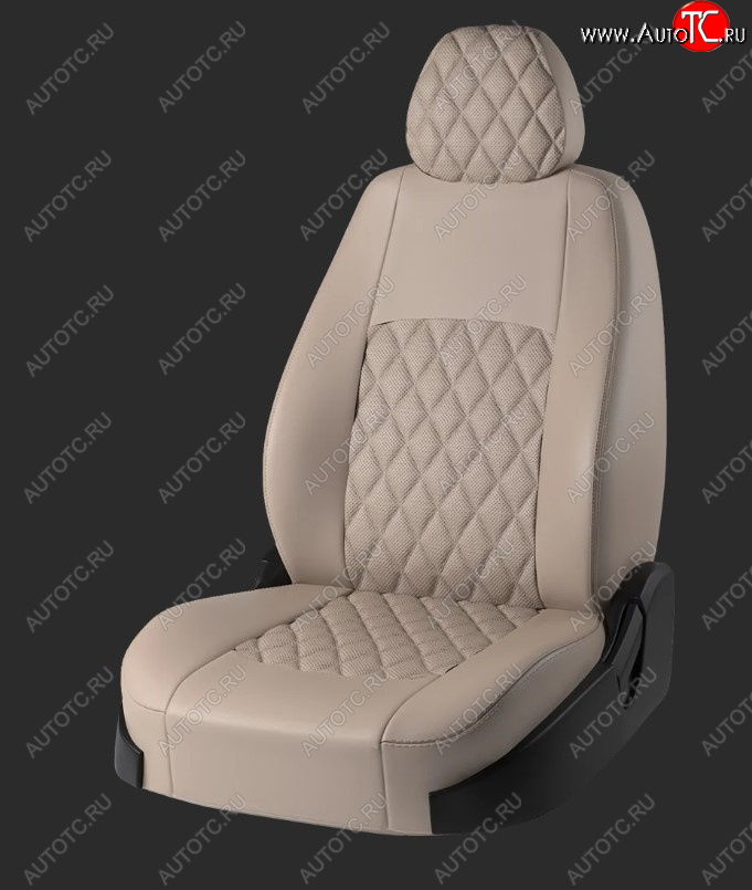 7 199 р. Чехлы для сидений Lord Autofashion Турин Ромб (экокожа, Trend Sport, спинка и сиденье 60/40 без подлокотника, 3 Г-образных подголовника) Ford Focus 3 седан рестайлинг (2014-2019) (Бежевый, вставка бежевая, строчка бежевая)  с доставкой в г. Кемерово