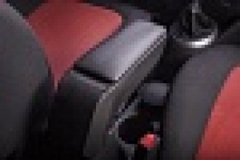 7 599 р. Подлокотник Armster S (+USBAUX) Ford Focus 3 седан рестайлинг (2014-2019)  с доставкой в г. Кемерово. Увеличить фотографию 2