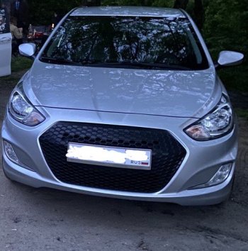 5 799 р. Решётка радиатора YTG  Hyundai Solaris  RBr (2010-2014) седан дорестайлинг (Неокрашенная)  с доставкой в г. Кемерово. Увеличить фотографию 9