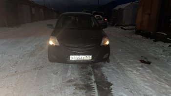 7 449 р. Передний бампер SAT Toyota Belta/Yaris XP90 седан (2005-2012) (Неокрашенный)  с доставкой в г. Кемерово. Увеличить фотографию 2