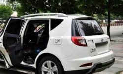 9 099 р. Накладка на задний бампер СТ Geely GX7 (2011-2015) (Неокрашенная)  с доставкой в г. Кемерово. Увеличить фотографию 2