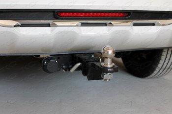 Фаркоп (тягово-сцепное устройство) TCC Haval F7 (2018-2022)  дорестайлинг (Оцинкованный, шар E - нержавейка)