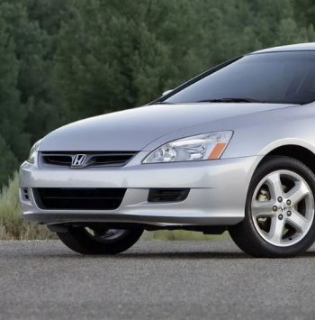 8 899 р. Бампер передний (купе, USA) TYG Honda Accord 7 CL седан дорестайлинг (2002-2005) (Неокрашенный)  с доставкой в г. Кемерово. Увеличить фотографию 1