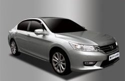 1 299 р. Дефлектора окон Avtoclover Honda Accord 9 CR седан дорестайлинг (2013-2016)  с доставкой в г. Кемерово. Увеличить фотографию 5
