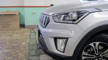 8 099 р. Решётка радиатора Next  Hyundai Creta  GS (2015-2021) дорестайлинг, рестайлинг (цвет: Чёрный матовый с серебристым выделением ноздрей)  с доставкой в г. Кемерово. Увеличить фотографию 2