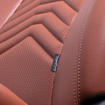 21 349 р. Чехлы для сидений Lord Autofashion Байрон ПРЕЗИДЕНТ (экокожа, спинка 60/40, 3 Г0образных подголовника)  Hyundai Solaris  HCR (2017-2022) седан дорестайлинг, седан рестайлинг (Коричневый, вставка коричневая, строчка коричневая)  с доставкой в г. Кемерово. Увеличить фотографию 2