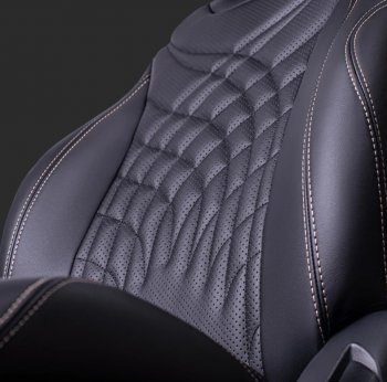20 999 р. Чехлы для сидений Lord Autofashion Байрон ЖУК (экокожа, спинка 60/40, подлокотник, 3 Г-образных подголовника)  Hyundai Tucson  TL (2018-2021) рестайлинг (Черный, вставка черная, строчка бежевая)  с доставкой в г. Кемерово. Увеличить фотографию 2
