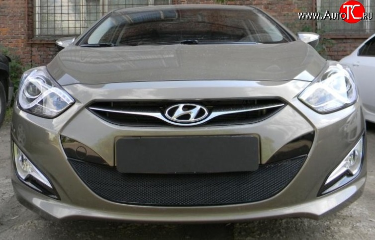 2 099 р. Сетка на бампер Russtal (черная) Hyundai I40 1 VF дорестайлинг седан (2011-2015)  с доставкой в г. Кемерово