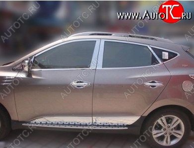 2 499 р. Накладки на центральные стойки дверей СТ Hyundai Tucson LM (2010-2017) (Неокрашенные)  с доставкой в г. Кемерово