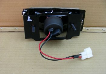 24 299 р. Противотуманная левая фара Оригинал Isuzu Bighorn UBS25GW,UBS69GW 5 дв. дорестайлинг (1991-1993)  с доставкой в г. Кемерово. Увеличить фотографию 3