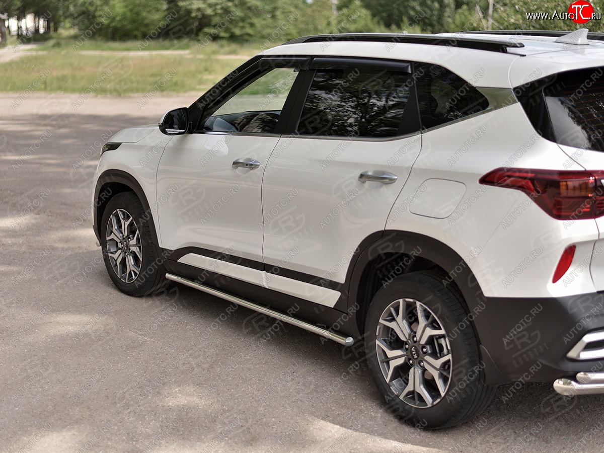 17 299 р. Защита порогов SLITKOFF (Ø63 мм, нержавейка) SLITKOFF  KIA Seltos (2019-2025) (Металлические торцы под 90°)  с доставкой в г. Кемерово