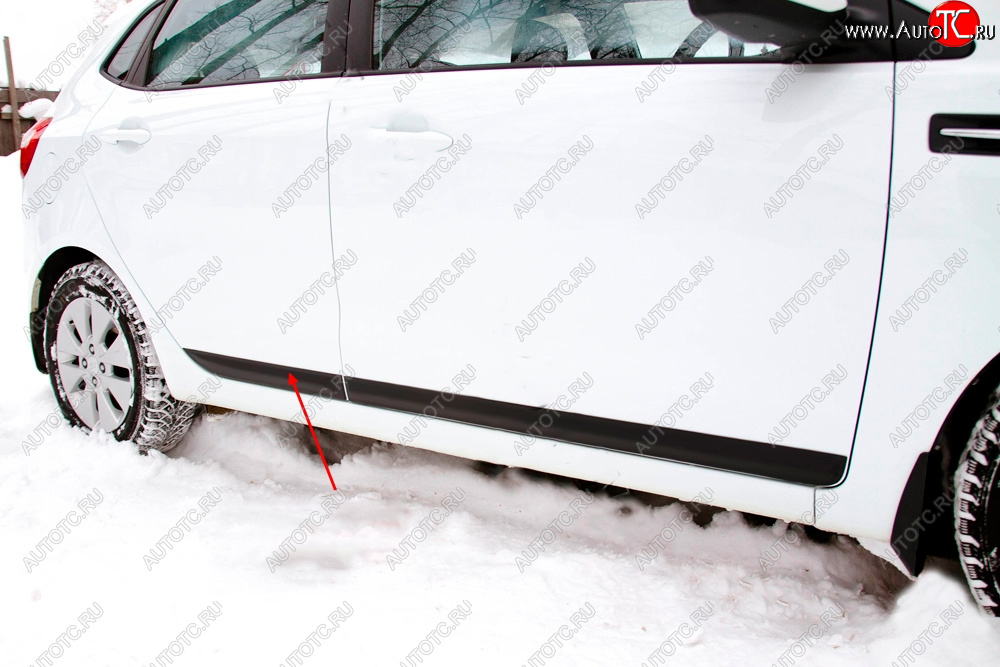 1 159 р. Молдинг двери RA (вариант 1, передний правый) KIA Rio 3 QB дорестайлингхэтчбек5дв. (2011-2015) (Поверхность глянец под окраску, Неокрашенный)  с доставкой в г. Кемерово