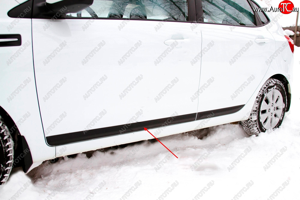 1 159 р. Молдинг двери RA (вариант 1, передний левый)  KIA Rio  3 QB (2011-2017) дорестайлинг седан, дорестайлингхэтчбек5дв., рестайлинг седан, рестайлингхэтчбек5дв. (Поверхность шагрень)  с доставкой в г. Кемерово