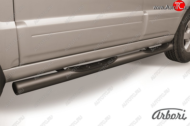 9 989 р. Защита штатных порогов Arbori (с проступью, черная, d76 mm). KIA Sorento BL дорестайлинг (2002-2006)  с доставкой в г. Кемерово