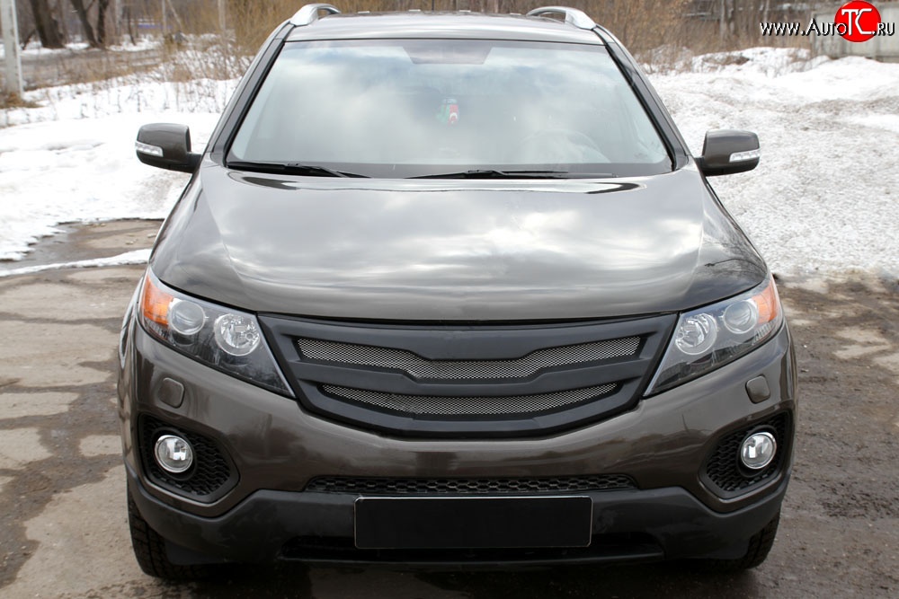 5 299 р. Решётка радиатора RA KIA Sorento XM дорестайлинг (2009-2012) (Глянец под окраску, с металлической сеткой, Неокрашенная)  с доставкой в г. Кемерово