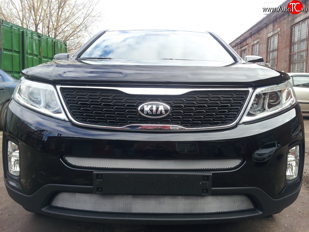 1 539 р. Нижняя сетка на бампер Russtal (хром) KIA Sorento XM рестайлинг (2012-2015)  с доставкой в г. Кемерово