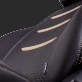 7 399 р. Чехлы для сидений Lord Autofashion Турин 2 (экокожа, спинка 60/40 3 П-образных подголовника) KIA Spectra (2000-2009) (Чёрный, вставка черный/бежевый, строчка бежевая)  с доставкой в г. Кемерово. Увеличить фотографию 2