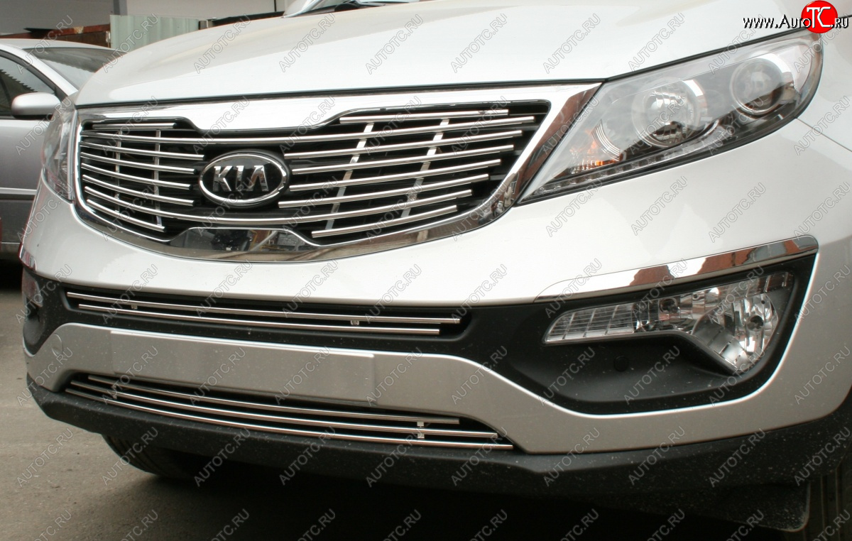 7 499 р. Декоративный элемент воздухозаборника Souz96  KIA Sportage  3 SL (2010-2016) дорестайлинг, рестайлинг (Хром 10 мм)  с доставкой в г. Кемерово