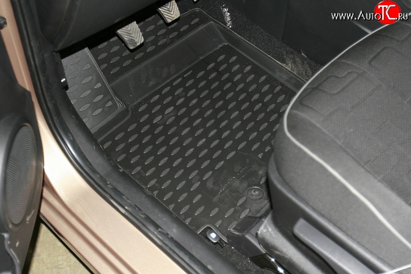 2 569 р. Комплект ковриков в салон Element 3 шт. (полиуретан) KIA Venga дорестайлинг (2009-2015)  с доставкой в г. Кемерово