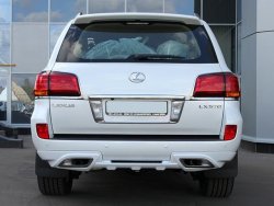 27 499 р. Накладка на задний бампер GOLDMAN EXCLUSIVE Lexus LX570 J200 1-ый рестайлинг (2012-2015) (Неокрашенная)  с доставкой в г. Кемерово. Увеличить фотографию 2