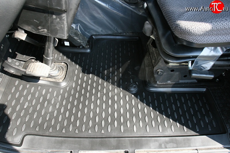 4 099 р. Коврики в салон Element 3 шт. (полиуретан)  МАЗ 6430 (1998-2025)  с доставкой в г. Кемерово