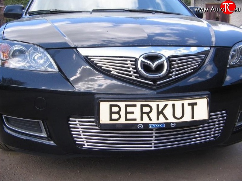 5 399 р. Декоративная вставка воздухозаборника Berkut Mazda 3/Axela BK дорестайлинг седан (2003-2006)  с доставкой в г. Кемерово