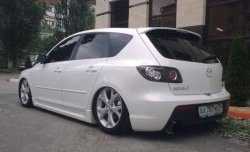 4 549 р. Пороги накладки Сток 2л  Mazda 3/Axela  BK (2003-2009) дорестайлинг седан, дорестайлинг, хэтчбэк, рестайлинг седан, рестайлинг, хэтчбэк (Неокрашенные)  с доставкой в г. Кемерово. Увеличить фотографию 2