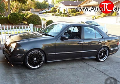 8 149 р. Пороги накладки AMG Mercedes-Benz E-Class W210 дорестайлинг седан (1996-1999) (Неокрашенные)  с доставкой в г. Кемерово