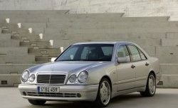 4 499 р. Комплект порогов AMG E45 Mercedes-Benz E-Class W210 дорестайлинг седан (1996-1999) (Неокрашенные)  с доставкой в г. Кемерово. Увеличить фотографию 3
