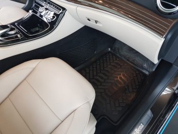 2 049 р. Комплект ковриков в салон Aileron 3D (с подпятником)  Mercedes-Benz C-Class  W205 (2015-2018) дорестайлинг седан  с доставкой в г. Кемерово. Увеличить фотографию 7