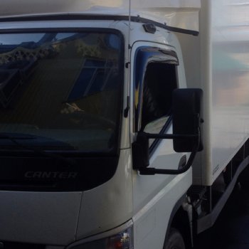1 839 р. Дефлектора окон SIM 2 door Mitsubishi Fuso Canter (2002-2025)  с доставкой в г. Кемерово. Увеличить фотографию 1