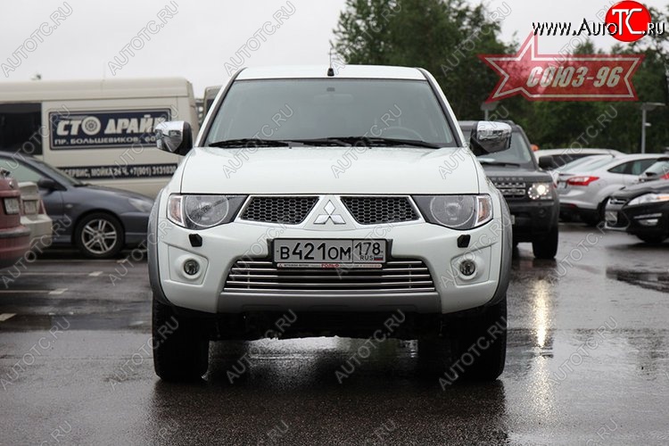 5 489 р. Декоративный элемент воздухозаборника Souz-96 (d16) Mitsubishi L200 5 KK,KL дорестайлинг (2015-2019)  с доставкой в г. Кемерово