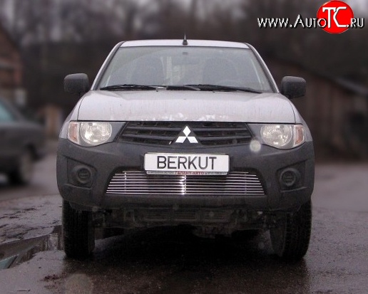 6 299 р. Декоративная вставка воздухозаборника Berkut Mitsubishi L200 4  рестайлинг (2013-2016)  с доставкой в г. Кемерово